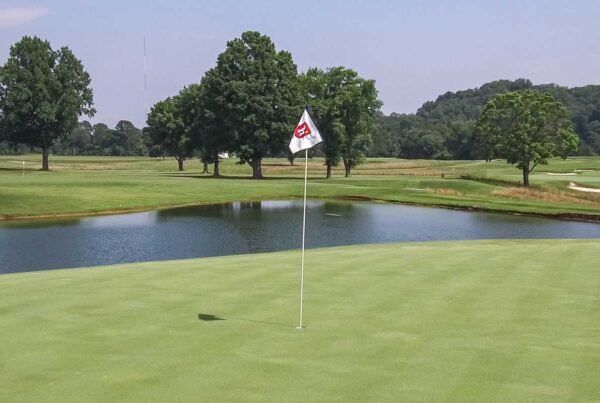 holston hills country coutry